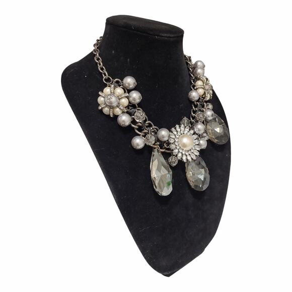 Chunky Choker Necklace with Faux Smoky Crystal Teardrops Costume Jewelry Pearls - Picture 1 of 13